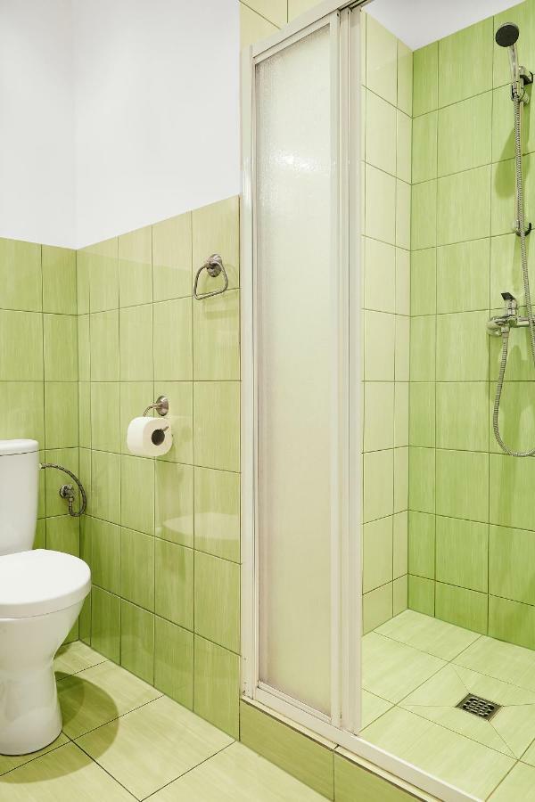 Green Yard Apartment Krowoderska Street Krakow Bagian luar foto